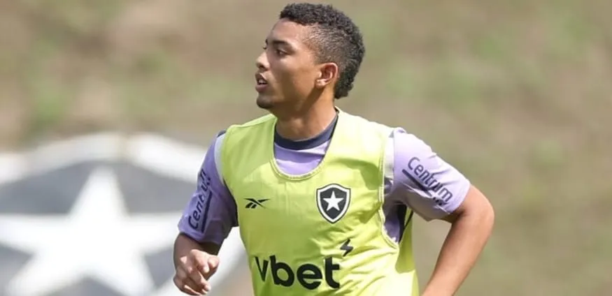 Meia da seleção colombiana volta a ser opção no Botafogo