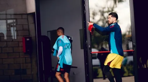 Flamengo recebe apoio até dos torcedores de clubes rivais do Racing