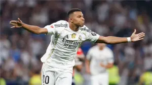 Mbappé explica primeira recusa ao Real Madrid e idolatra CR7