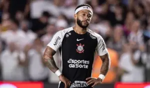 Memphis Depay desabafa após derrota do Corinthians: 