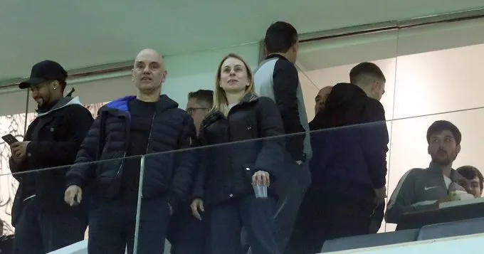 Alexandre de Moraes critica árbitro de Inter x Corinthians em sessão no STF: 'Fomos roubados'