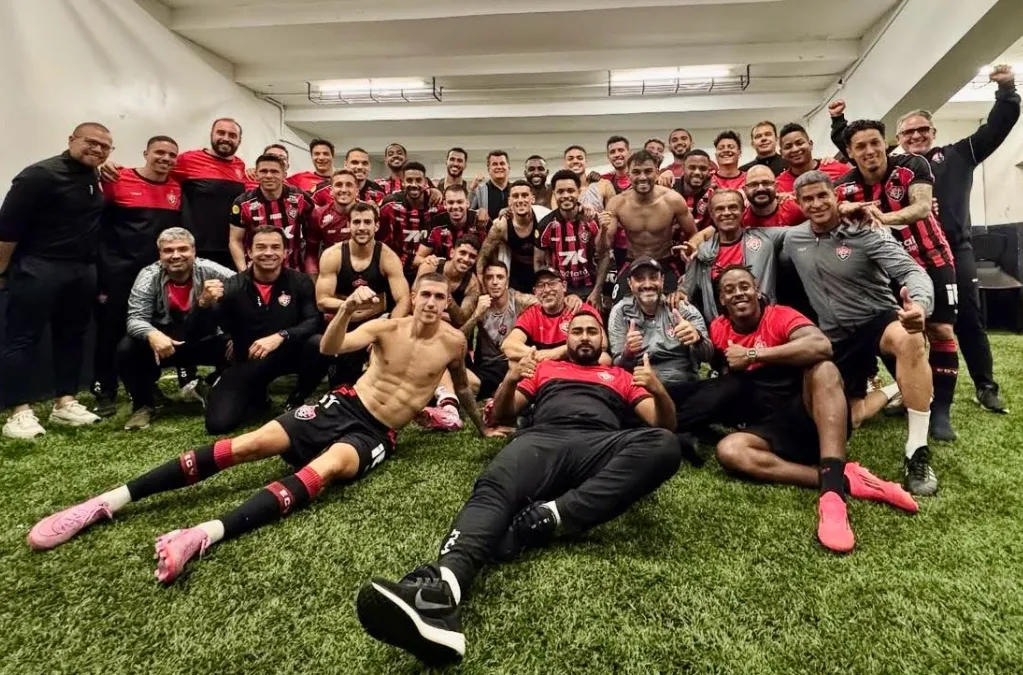 Com Jair Ventura, Vitória vence a segunda seguida e quebra tabu na Vila Belmiro 2 NanMjuwN image