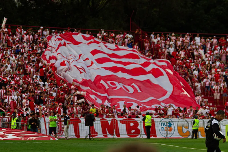 Vinícius retorna ao Náutico para decisão contra o Brusque 2 O estádio dos Aflitos estará cheio para o jogo que pode definir o acesso - Foto: Gabriel França / CNC