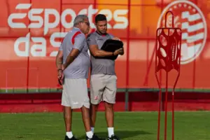 Náutico planeja renovar com até 13 jogadores para a próxima temporada