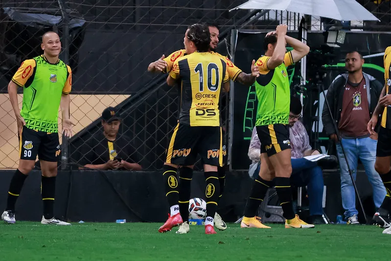 Novorizontino bate Operario PR na Serie B 4