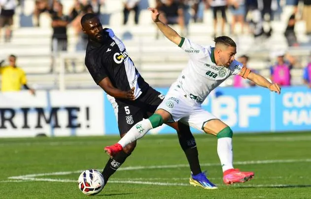 Ponte Preta despacha Guarani e vai à finalíssima da Série C