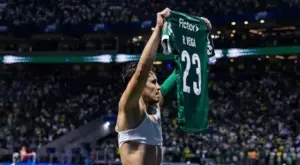 Palmeiras goleia a LDU, e Veiga desabafa: “Sempre vou dar minha cara a tapa”