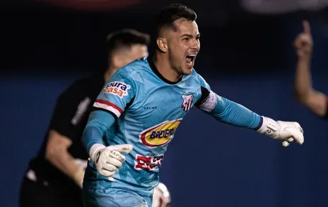 Anápolis confirma volta de técnico Luiz Carlos Winck e renova goleiro para 2026 2 PauloAlves Anapolis 2025