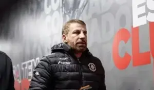 Presidente do Vasco critica atuação e exige reação rápida