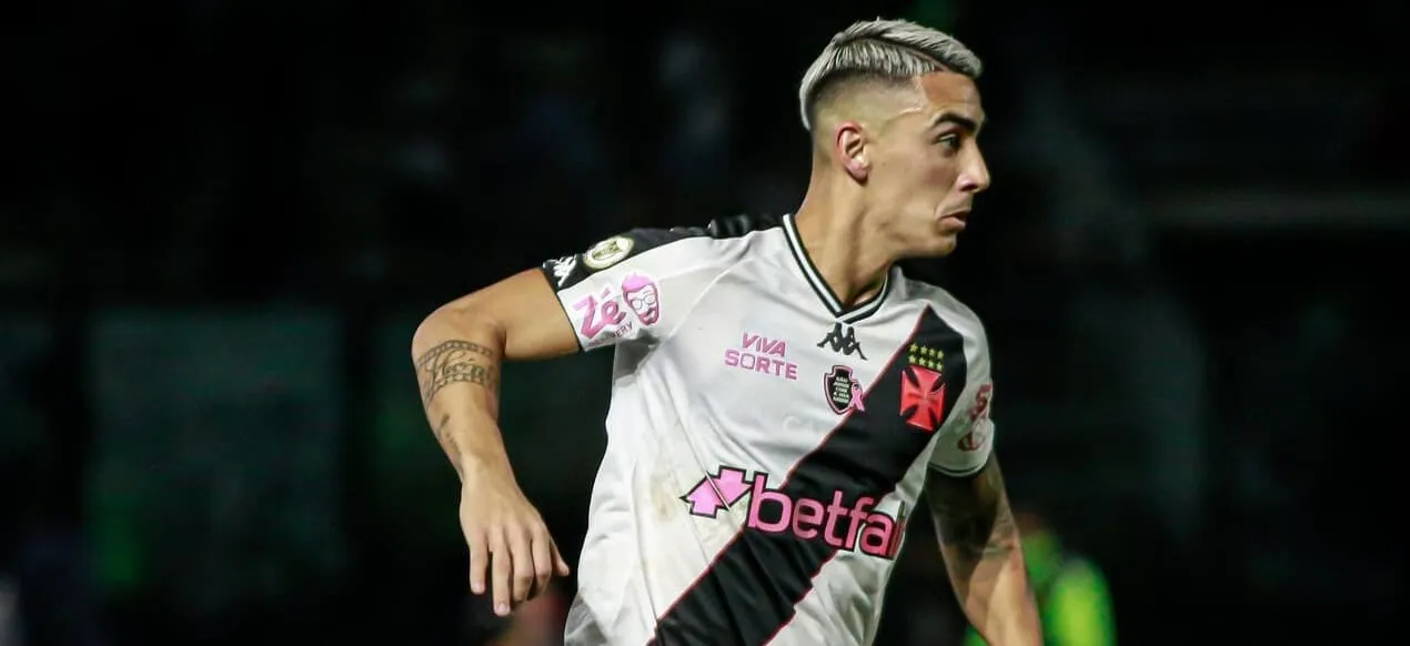 Puma Rodríguez em ação pelo Vasco (Foto: Matheus Lima-CRVG)