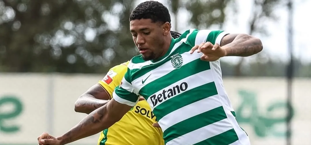 Rayan Lucas em ação (Foto: Divulgação-Sporting)