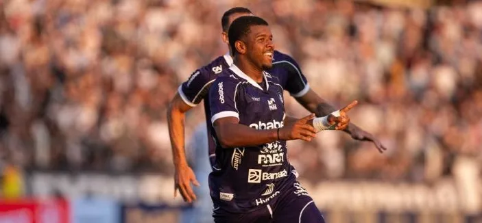 Seleção FI chega escalada no 3-4-3 e com destaque para times que venceram na 30ª rodada da Série B 3 Remo