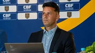 CBF afasta árbitros de dois jogos após novas polêmicas 2 Brasileirão - 2025