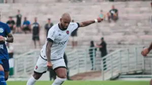 Rodrigo Alves rescinde com Botafogo-PB e deixa elenco para 2026