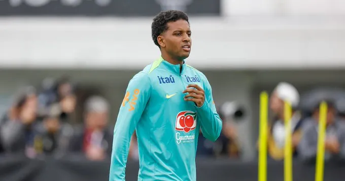 Rodrygo volta confiante à seleção após 'eternidade' fora: 'Entregar minha melhor versão'
