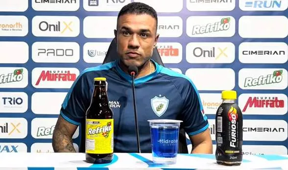 Londrina vai treinar pênaltis, diz técnico Roger Silva