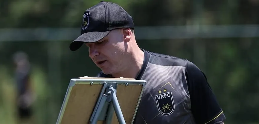 Série B: Técnico do Volta Redonda cobra atitude da diretoria
