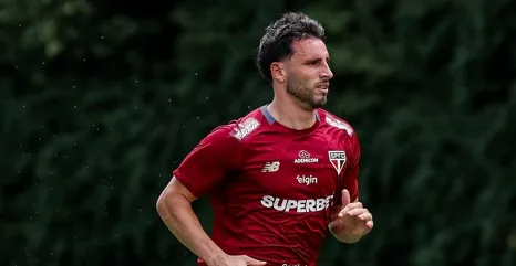 São Paulo enfrenta 10 baixas para duelo com o Vasco no Brasileirão
