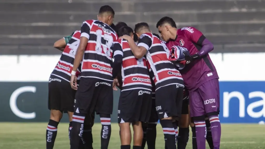 Santa Cruz tenta feito inédito na final da Série D contra o Barra-SC