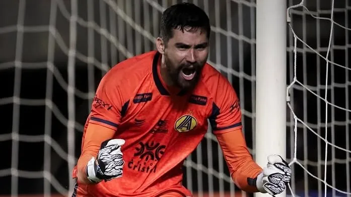 ABC se aproxima da contratação de goleiro ex-Goiás