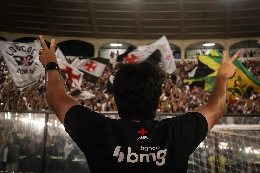 Fernando Diniz elogia base após vitória do Vasco no Brasileirão (Foto: Dikran Sahagian)