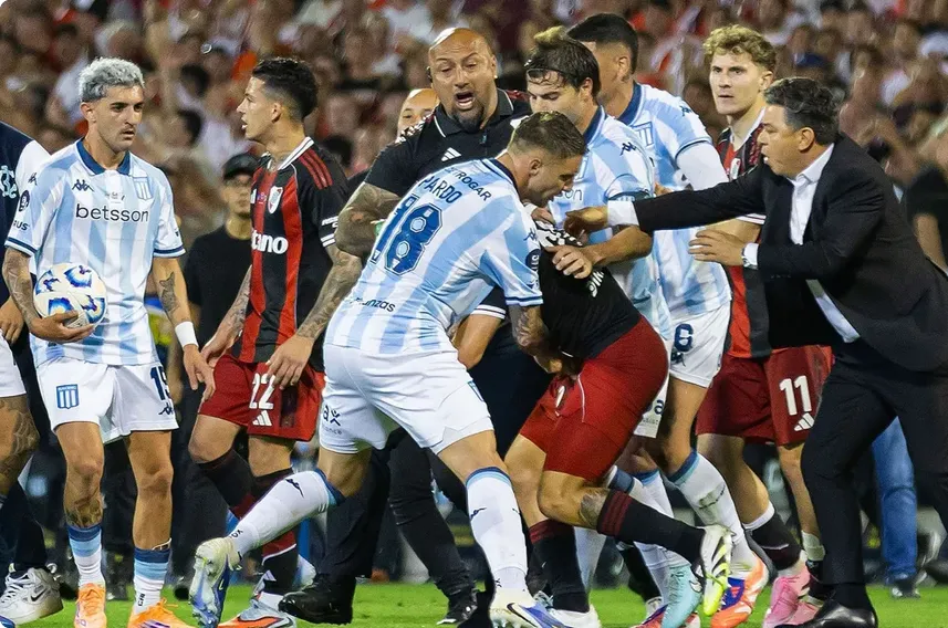 Briga marca queda de rival do Fla na Libertadores em revés para o River pela Copa Argentina
