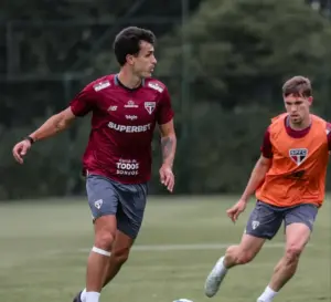 São Paulo e Grêmio duelam pelo Brasileirão de olho na arbitragem