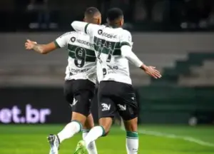 Coritiba 2 x 0 Botafogo - Coxa passa fácil pelo Pantera e segue líder da Série B