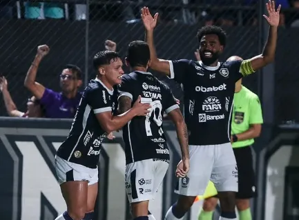 Remo cola no G4 da Série B