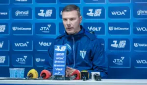 Série B: Técnico do Avaí exalta elenco em novo empate: 