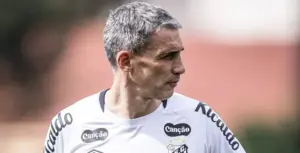 Santos tem retornos importantes para duelo com o Vitória no Brasileirão