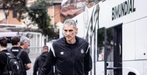 Santos encara clássico contra Corinthians como 'decisão' no Brasileirão