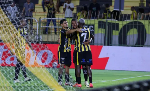 Volta Redonda 3 x 0 Atlético-GO – Catatau brilha e Voltaço segue vivo na Série B