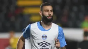 Vitória aciona Grêmio na CNRD por atraso no pagamento de Wagner Leonardo
