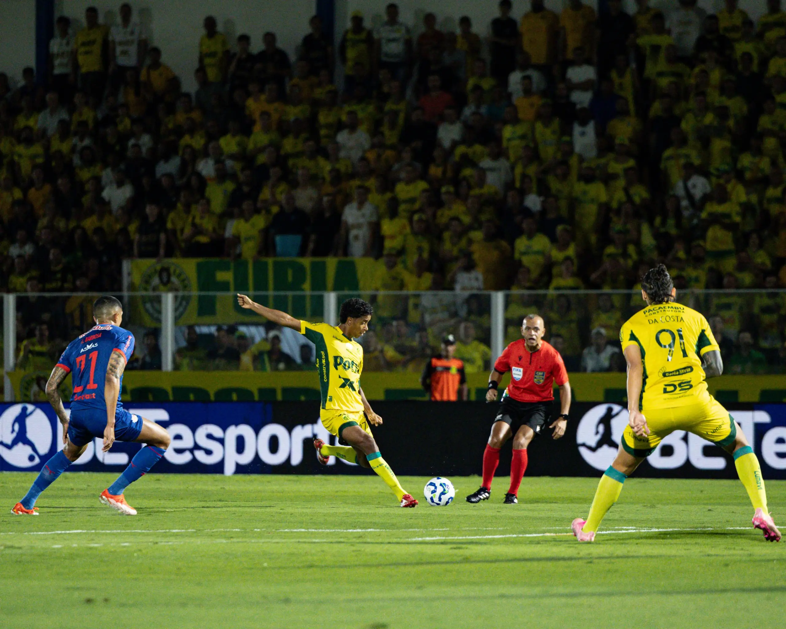 Mirassol 1 x 1 Red Bull Bragantino - Jogo movimentado termina sem vencedor no Brasileirão (Foto: JP Pinheiro/Agencia Mirassol)