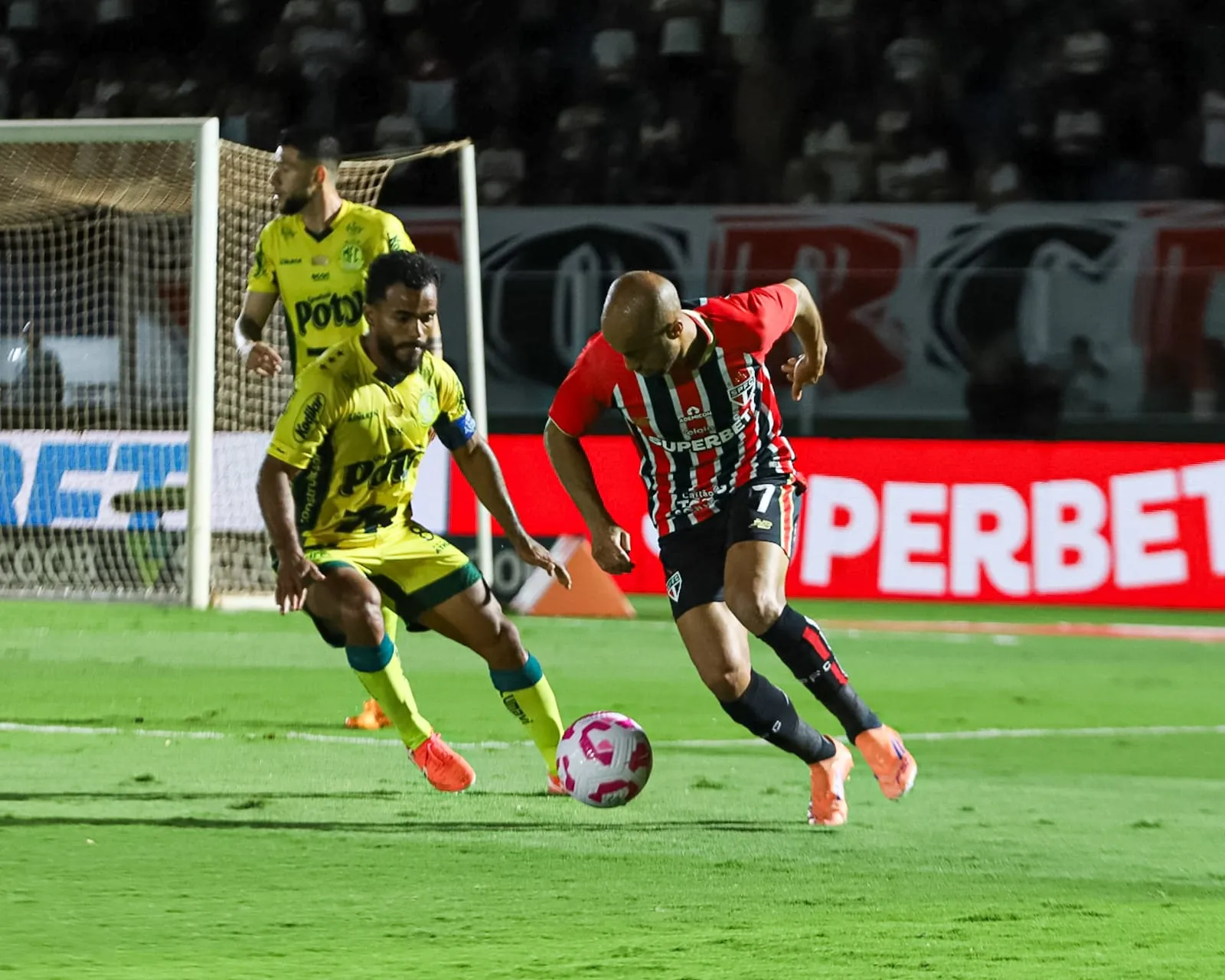 WhatsApp Image 2025 10 19 at 19.25.35