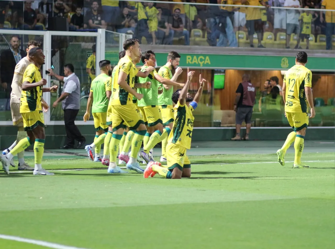 Mirassol 3 x 0 São Paulo - Tricolor leva gol relâmpago e é derrotado por time sensação 3 WhatsApp Image 2025 10 19 at 19.26.411