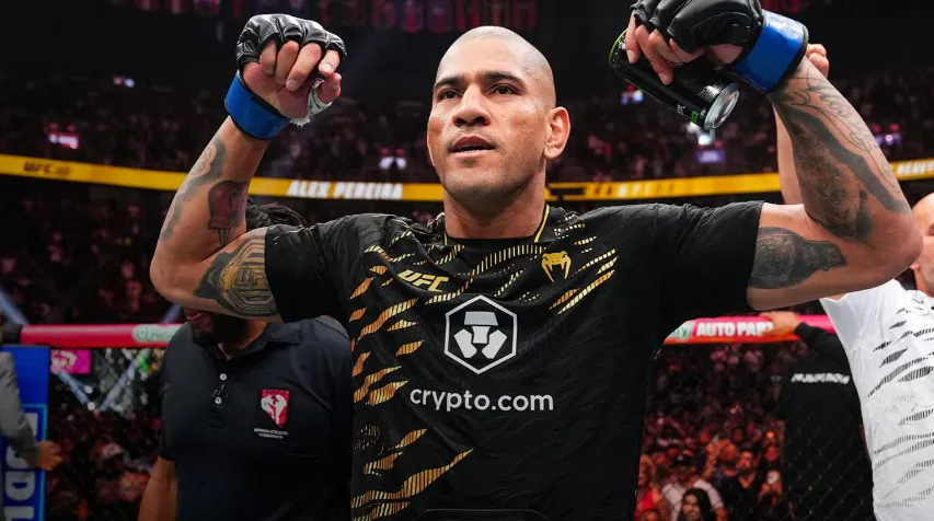 Alex Poatan atropela russo em 80 segundos e retoma cinturão do UFC