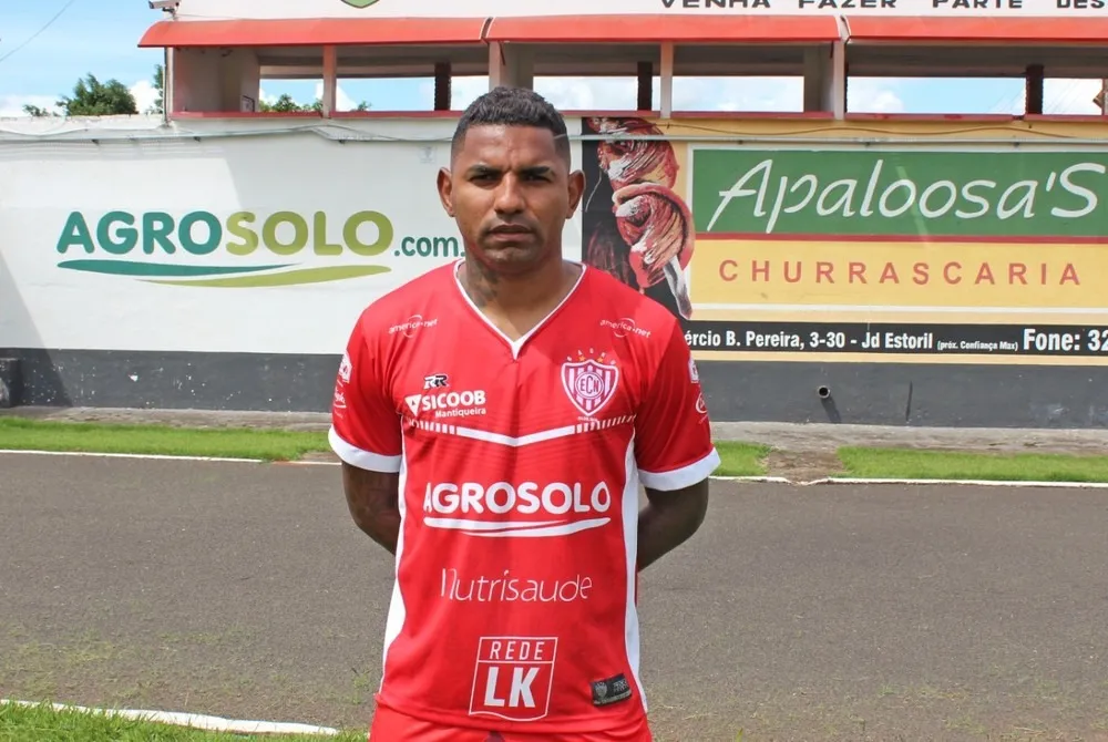 ABC contrata zagueiro ex-São Bernardo para 2026