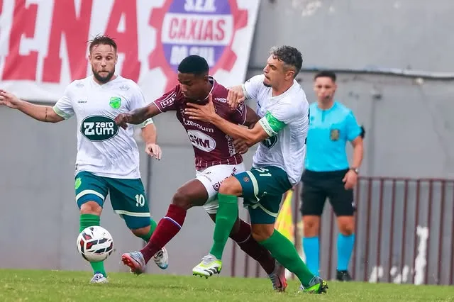 Caxias x Floresta – Centenário será o palco de duelo decisivo por vaga na Série B