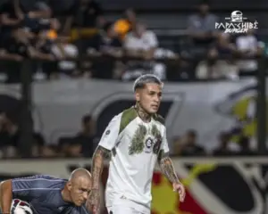 Atacante do Remo celebra nova vitória na Série B: 
