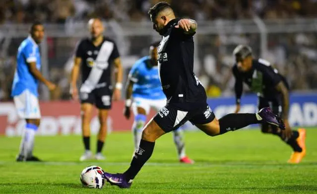 Vitória da Ponte Preta por 2 a 0 reforça o mérito do título 5 Série C - 2025