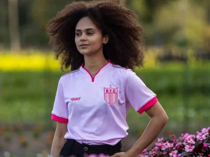 Botafogo-SP lança camisa em homenagem ao Outubro Rosa