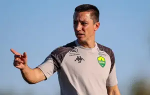 Com maior sequência de invencibilidade na Série B, Eduardo Barros quer Cuiabá no G4