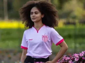 Botafogo-SP lança camisa em homenagem ao Outubro Rosa