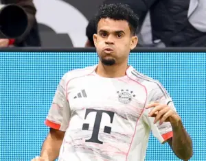 ALEMÃO: Bayern de Munique vence Frankfurt e já abre 4 pontos no topo