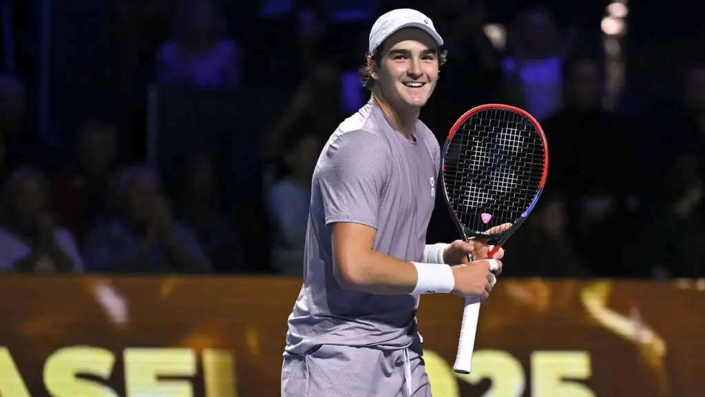 João Fonseca elogiado adversário título