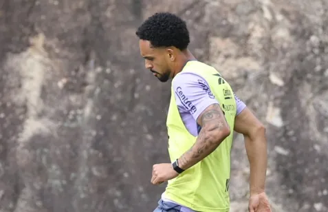 ktoAb87E Vitinho Botafogo 2025