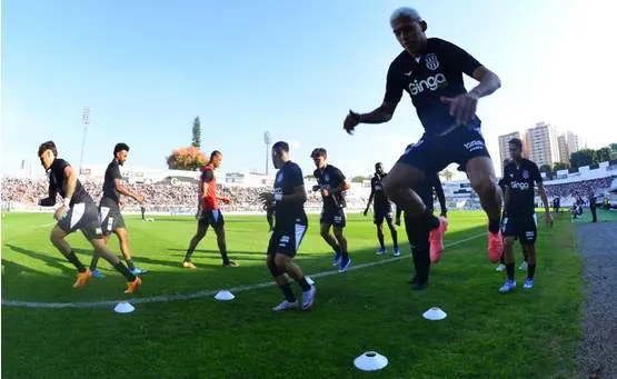 Luiz Felipe, surpresa agradável como volante da Ponte Preta 2 Série C - 2025