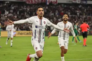 LDU 3 x 0 Palmeiras - Só o pacto para salvar o Verdão de Abel